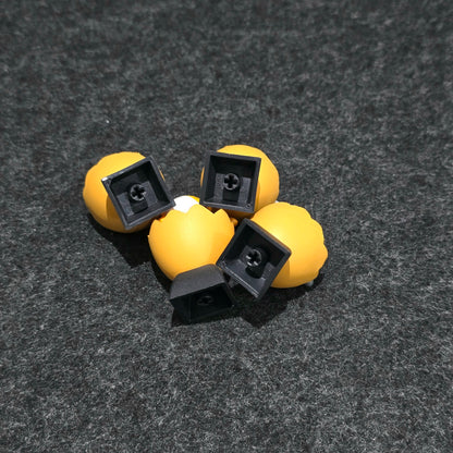 Adorable Cute Egg Shell Cats Artisan Keycap Black Base