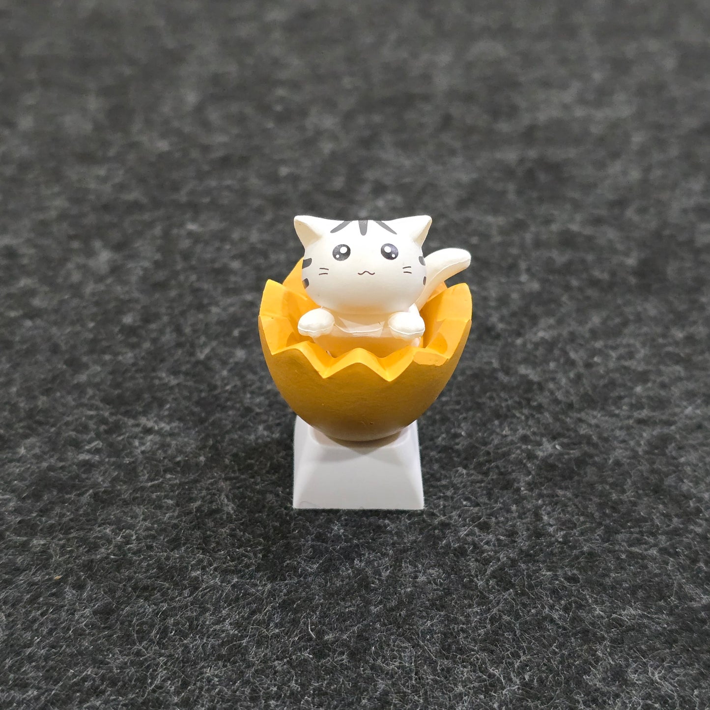 Adorable Cats In Egg Shell Artisan Keycaps