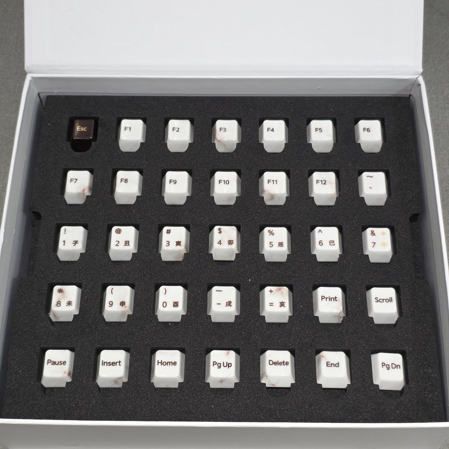 Premium Full Ceramic White Marble Cherry Keycaps With Collector Storage Box