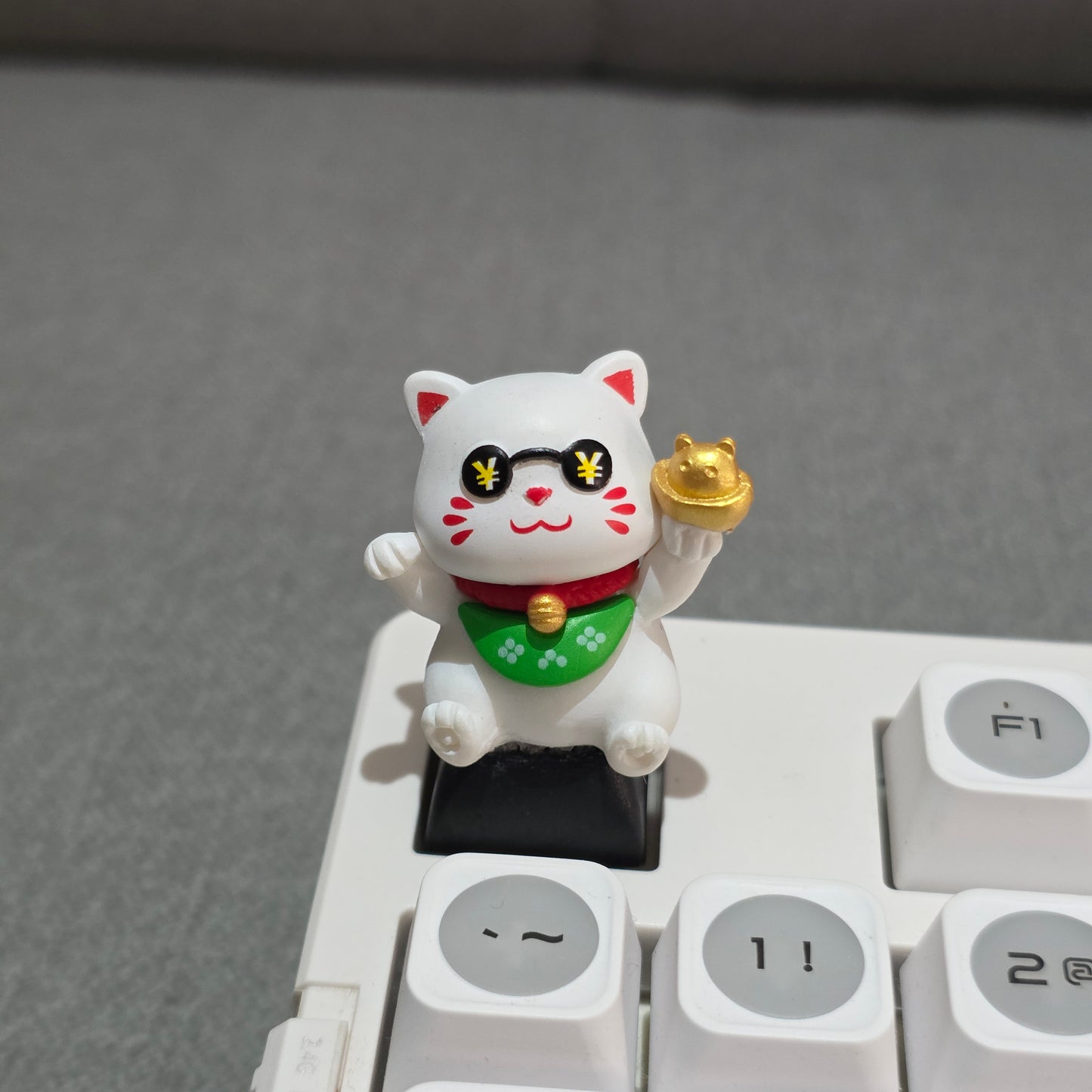 Lucky Cats Artisan Keycaps