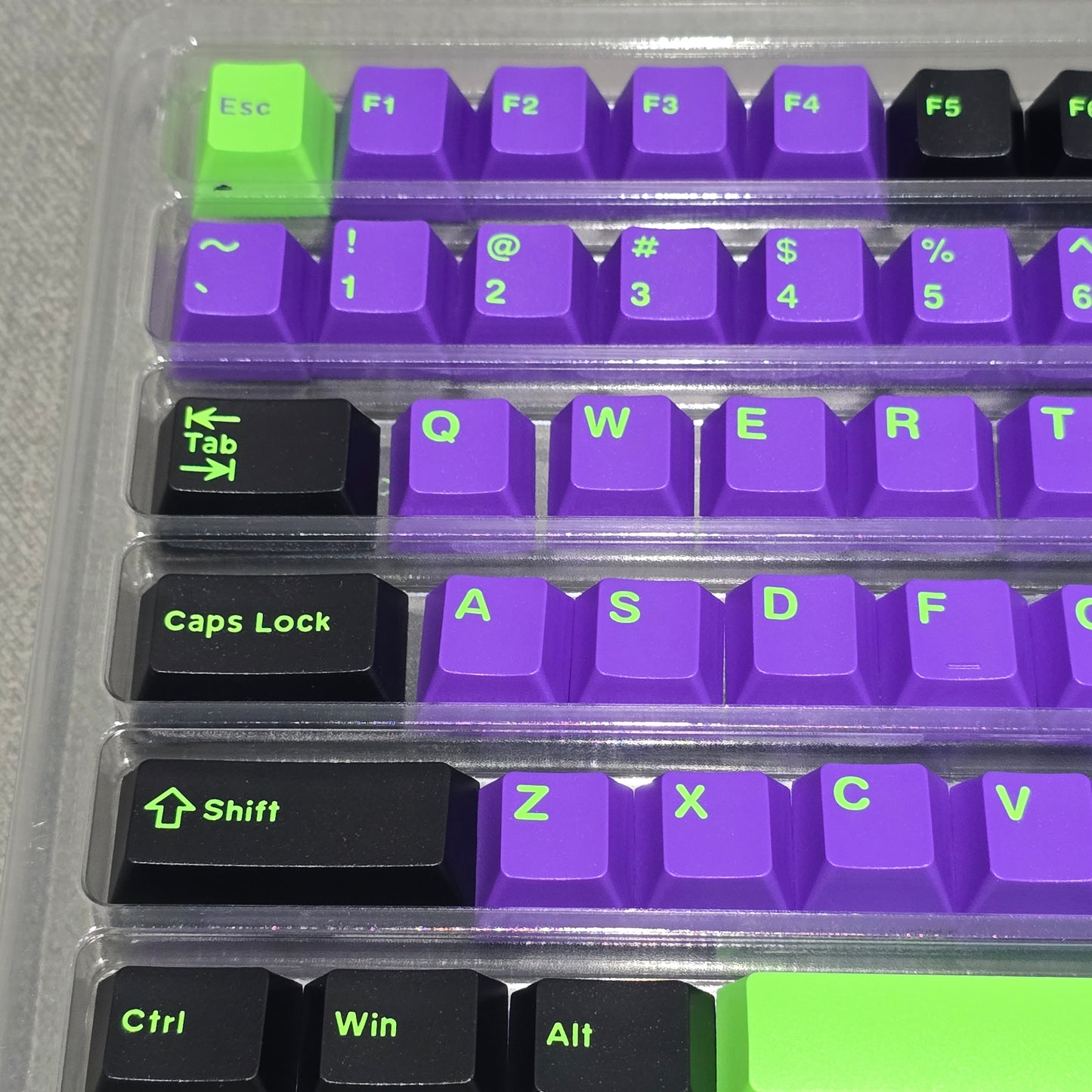 Neon Violet Quality Cherry Doubleshot Keycaps