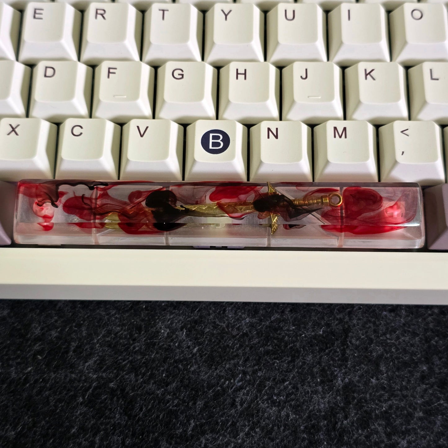 (CLEARANCE ) Samurai Sword Resin Spacebar Artisan Keycap  (Read Description)