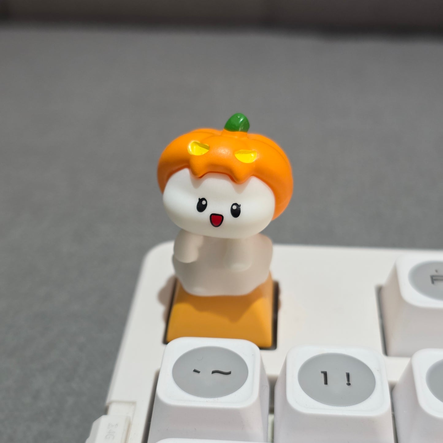 Miniature Rabbit Kittens Keycaps