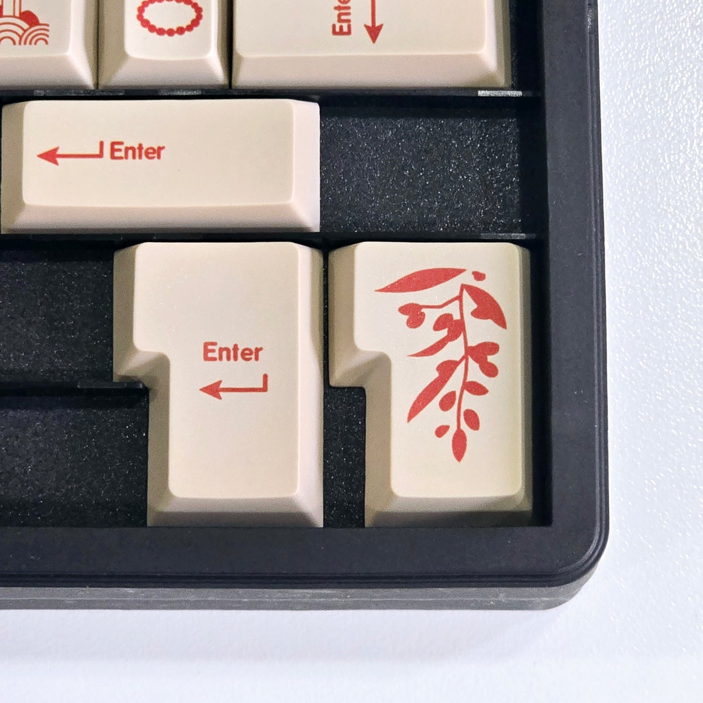 Red Bean Inspired Premium Cherry PBT Keycaps With High Quality Keys Storage Box