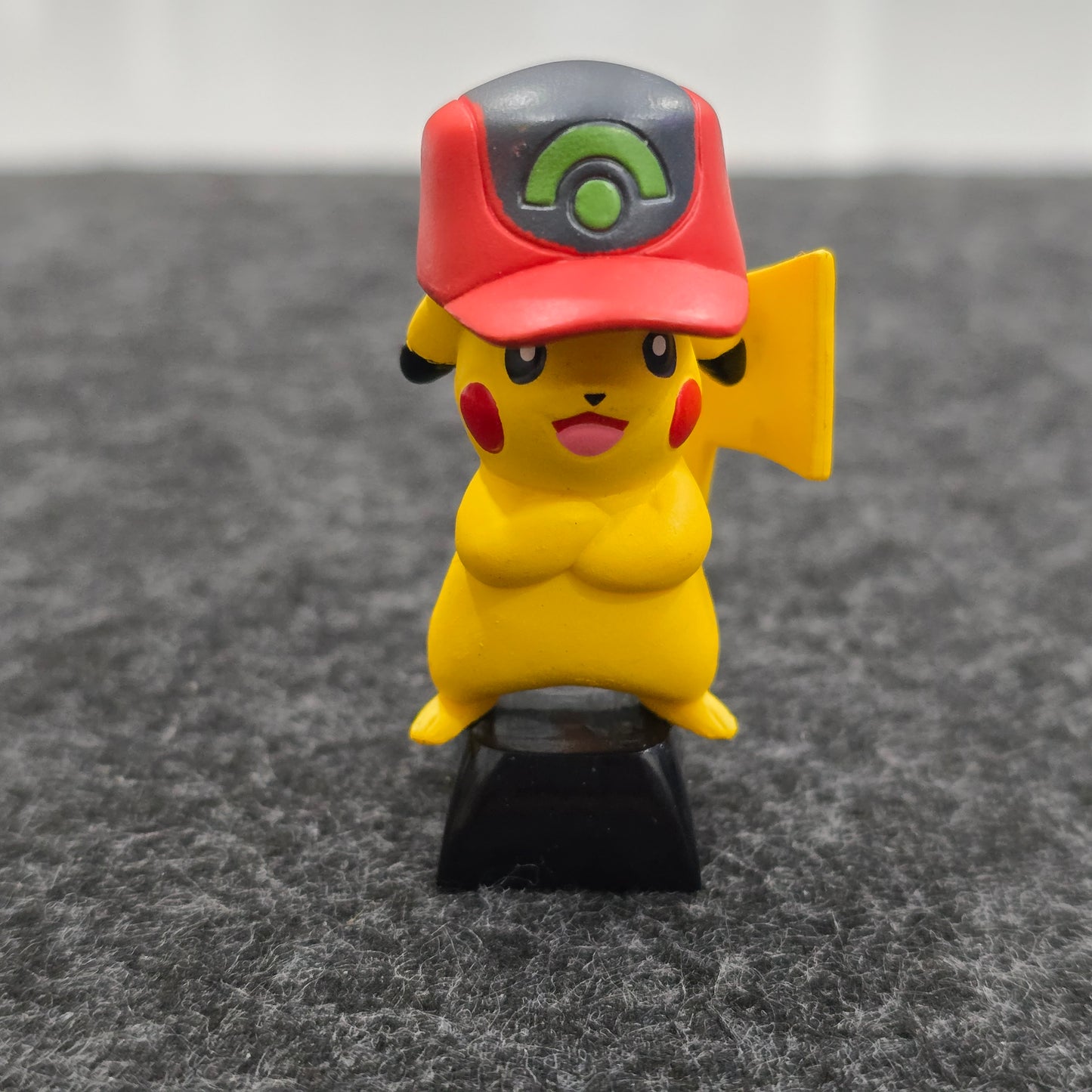 Pikachu With Hat With Glossy Black Base Pokemon 3D Artisan Keycaps 1u