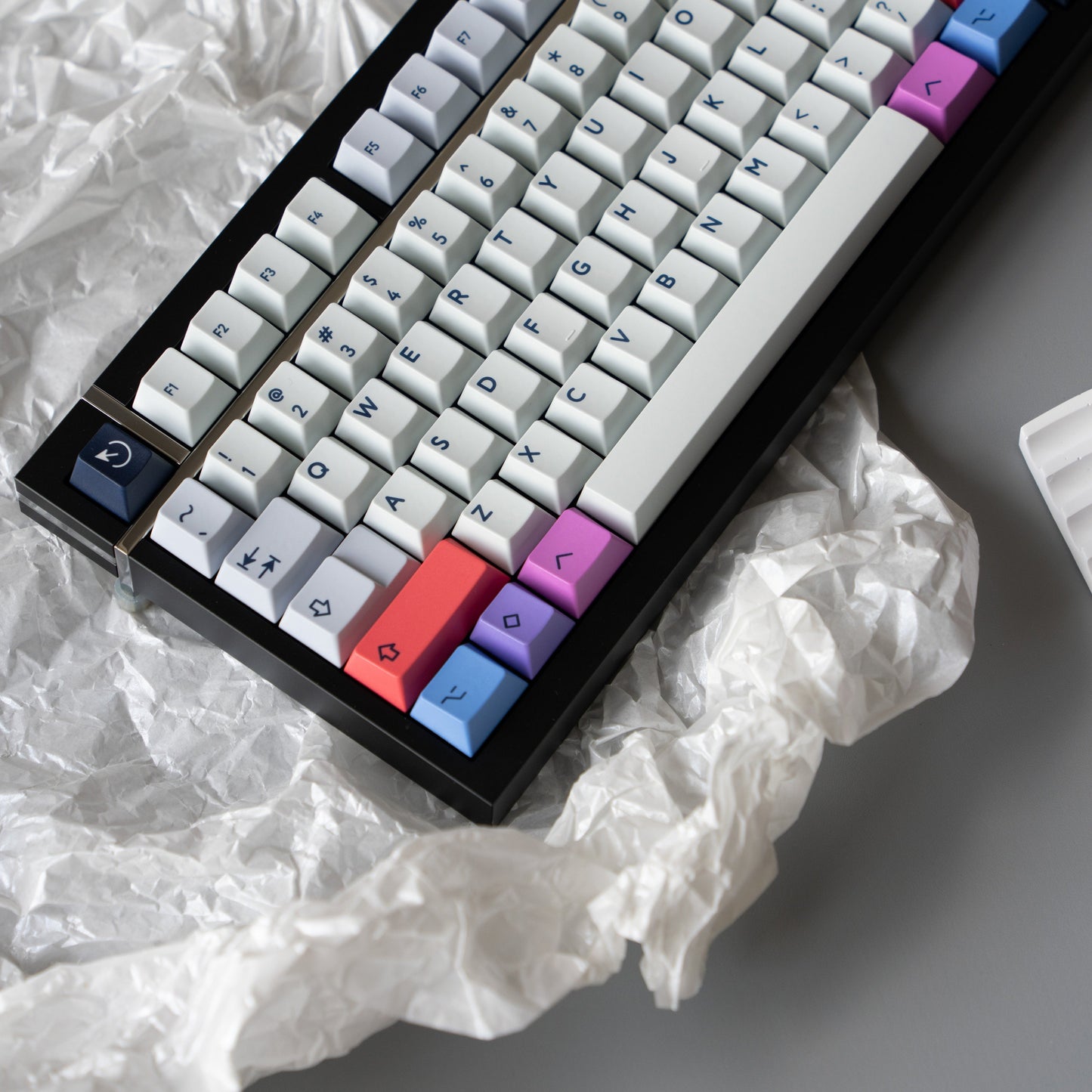 Spark Inspired Premium Cherry PBT Keycaps With High Quality Keys Storage Box