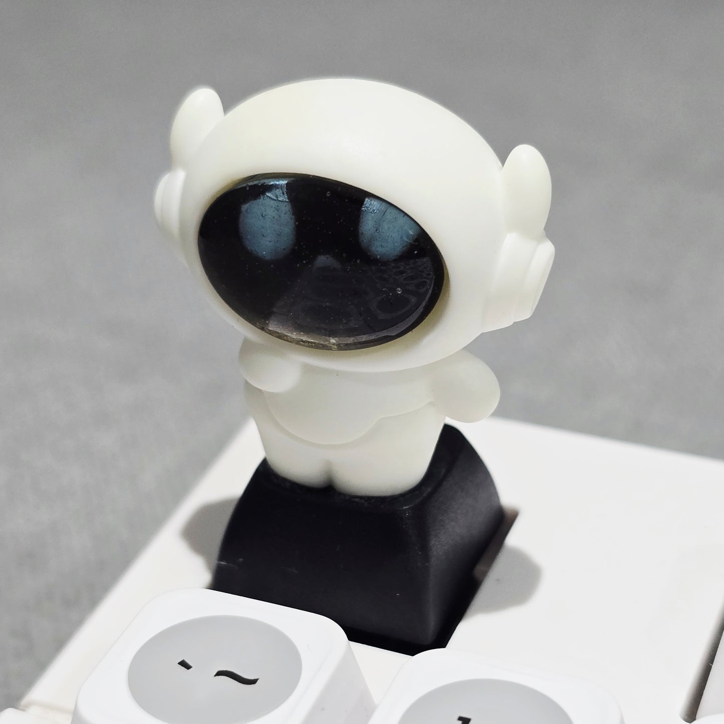 Astronaut Resin Artisan Keycap
